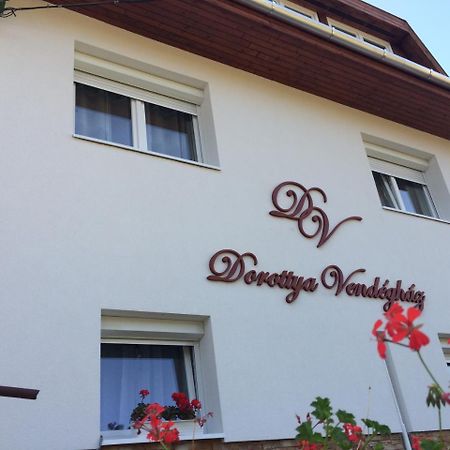 Dorottya Vendégház Miskolc Extérieur photo